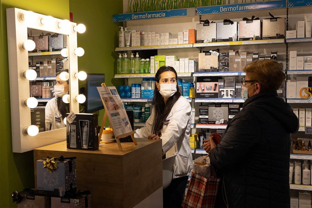 farmacia-javier-azagra-08